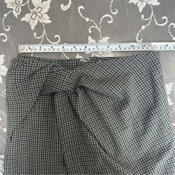 Aritzia Babaton Jethro Faux Wrap Mini Skirt Sz 00 - Picture 4 of 11